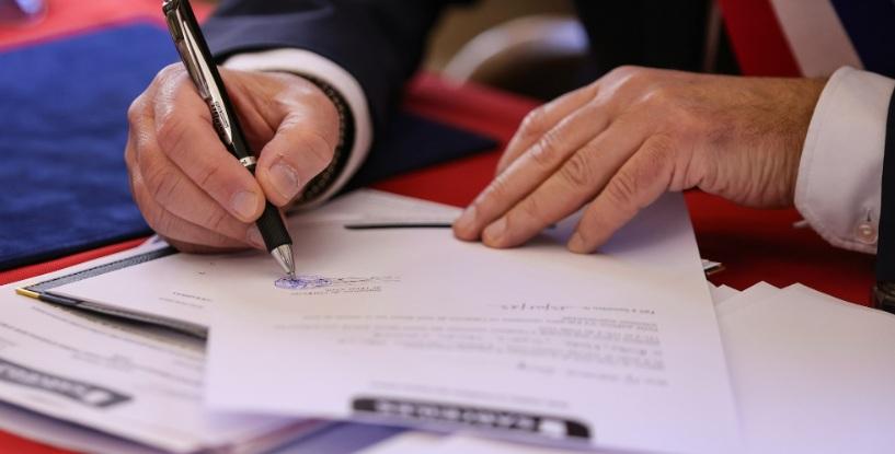 Evers seeks ban on gerrymandering via special session this month